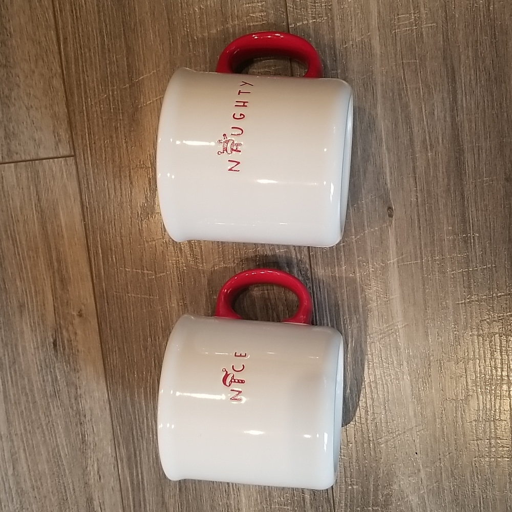 Set of Novogratz Naughty & Nice lg mugs excellent condition - Picture 2 of 4